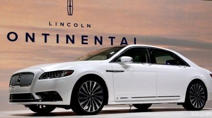 Lincoln представил седана Continental в Детройте