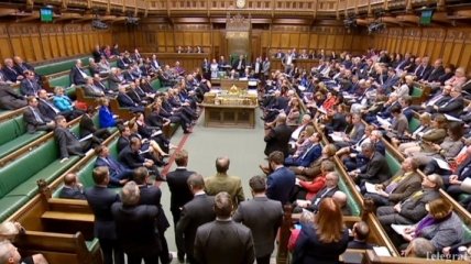 Парламент Британии опять отверг альтернативные варианты Brexit