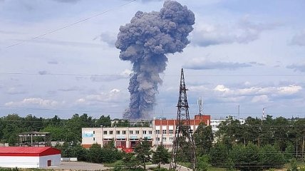 Итоги 1 июня: Взрыв на заводе в России, приглашение Трампа и День защиты детей