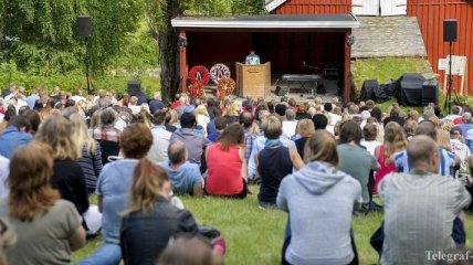 В Норвегии сегодня вспоминают жертв теракта в Осло 