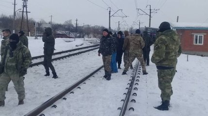 Аброськин заявил о прекращении блокады железнодорожных путей