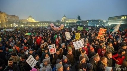 В Австрии прошли массовые антиправительственные протесты