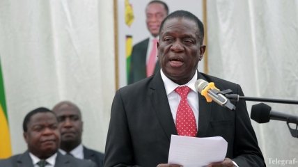 Новое правительство Зимбабве приведено к присяге