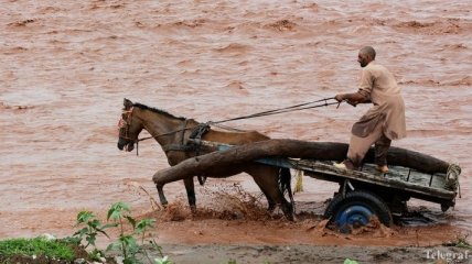 В Индии растет количество жертв от масштабного наводнения