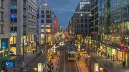 Улицы мира, на которых жизнь не замирает никогда (Фото)