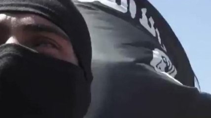 Французский журналист снял фильм о боевиках "ИГИЛ" на скрытую камеру