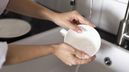 Как экономить средство для мытья посуды