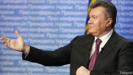 Виктор Янукович поздравил соотечественников с Пасхой