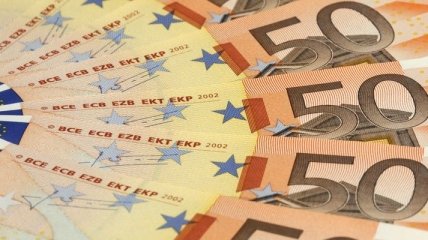 Европейский инвестбанк начал срочную выплату Греции €750 млн 