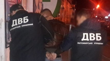 Руководитель подразделения по борьбе с наркопреступностью Бердичева попался на торговле наркотиками
