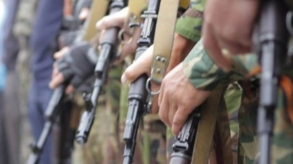 Боевики "ЛНР" выставили на линии соприкосновения своих "пограничников" 