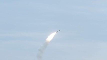 росія постійно обстрілює Україну ракетами