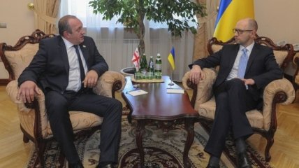 Яценюк встретился с президентом Грузии