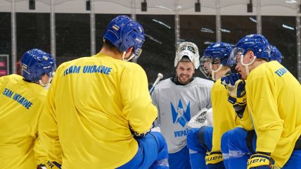 Збірна України з хокею