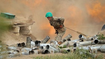 Азербайджан показал видео одного из занятых сел в Нагорном Карабахе