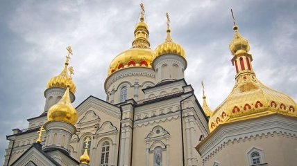В УПЦ МП заявляют, что не намерены уходить из Почаевской лавры