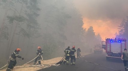 Лесные пожары: На Луганщине эвакуируют людей