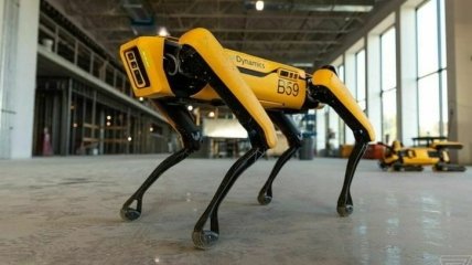 Роботы будущего: собака-робот Boston Dynamics Spot уже в продаже (Видео)