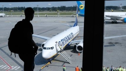Омелян: Рынок Украины - минимум 60 млн пассажиров в год