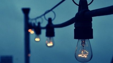 Около 100 населенных пунктов в Украине остаются без электричества