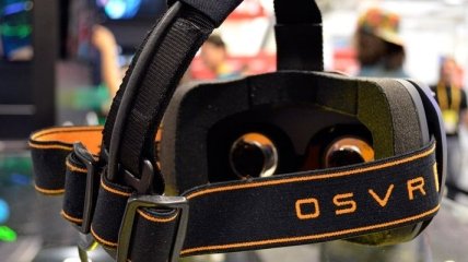 Компанией Razer начала принимать заказы на VR-шлем OSVR
