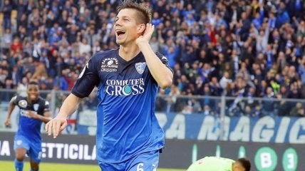 Полузащитник Фенербахче не хочет переходить в Динамо