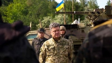 Порошенко анонсировал указ о прекращении огня на Востоке Украины 