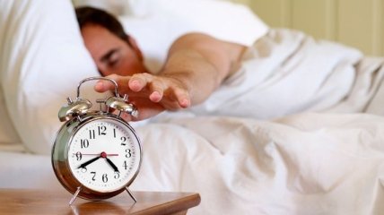 Ученые: Недосыпание повышает риск простуды в 4 раза