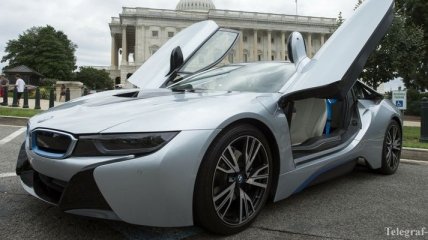 BMW i8 обошелся покупателю почти в $250 тыс