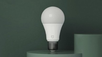 Тянуться к выключателю теперь не придется: Xiaomi представила "умные" лампочки