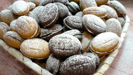 Орешки на смальце (видео)