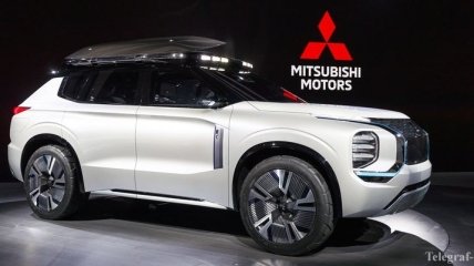Женевский автосалон 2019: Mitsubishi представил яркий кроссовер Engelberg