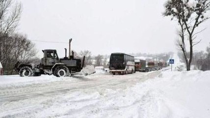  В Запорожской области полностью закрыли три трассы: карта МВД 