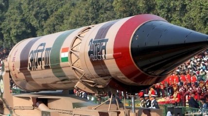 В Индии прошли очередные успешные испытания баллистической ракеты