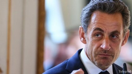 Саркози предлагает переписать закон об однополых браках