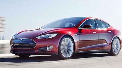 Tesla Motors вошла в десятку самых дорогих автомобильных брендов