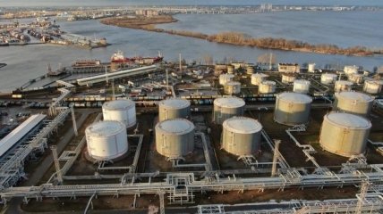 Нефтебаза в Санкт-Петербурге атакована дронами