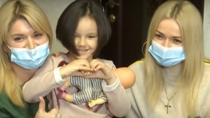 5-летняя Рапунцель из Винницы отрезала свои волосы ради 10-летнего мальчика, который болен раком (видео)