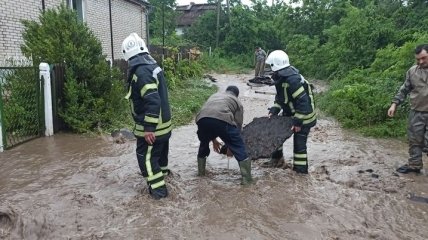 На Заході України залишаються підтопленими чотири населені пункти