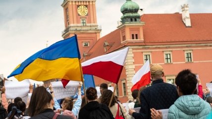 В Польше проживает более 4,3 млн украинцев