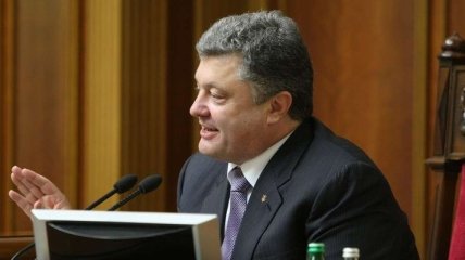 Порошенко: Я, как и народ, не доволен работой украинской власти