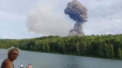 В России проводят эвакуацию из-за взрыва склада боеприпасов