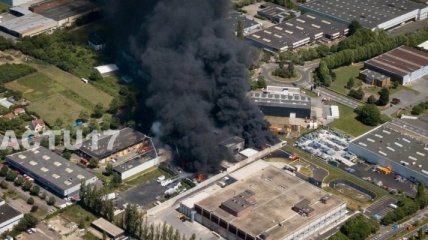 Во Франции горел завод по переработке опасных отходов