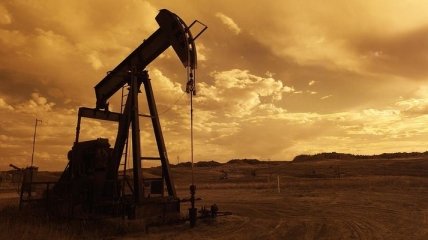 Нафта Brent торгується вище 26 доларів за барель