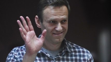 Минус 8 кг еще до голодовки: что известно о состоянии Навального