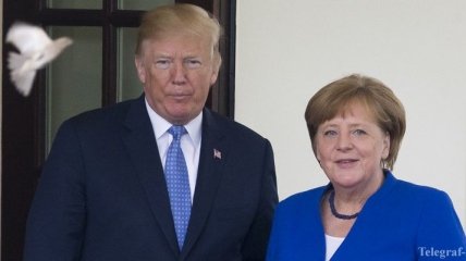 Меркель и Трамп обсудили ситуацию в Украине 