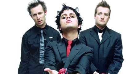 Группа Green Day переживает из-за гастролей