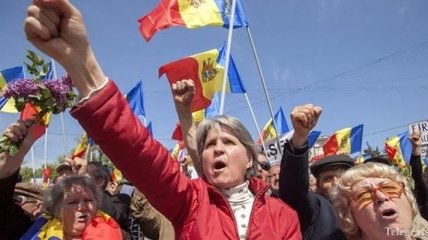 Митинг в Кишиневе закончился столкновениями (Видео)