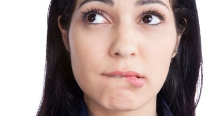 Как избавиться от привычки кусать губы