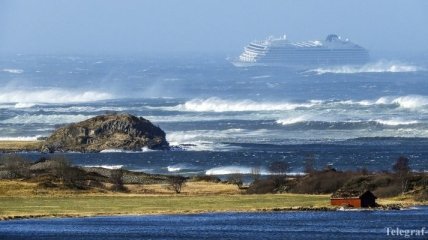 У берегов Норвегии экстренная эвакуация с лайнера Viking Sky (Фото, Видео)